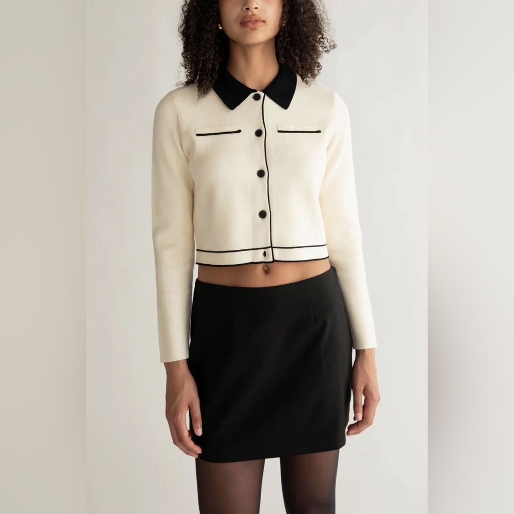 OAK + FORT Women’s contrast trim Cropped Button Down knit cardigan S Preppy